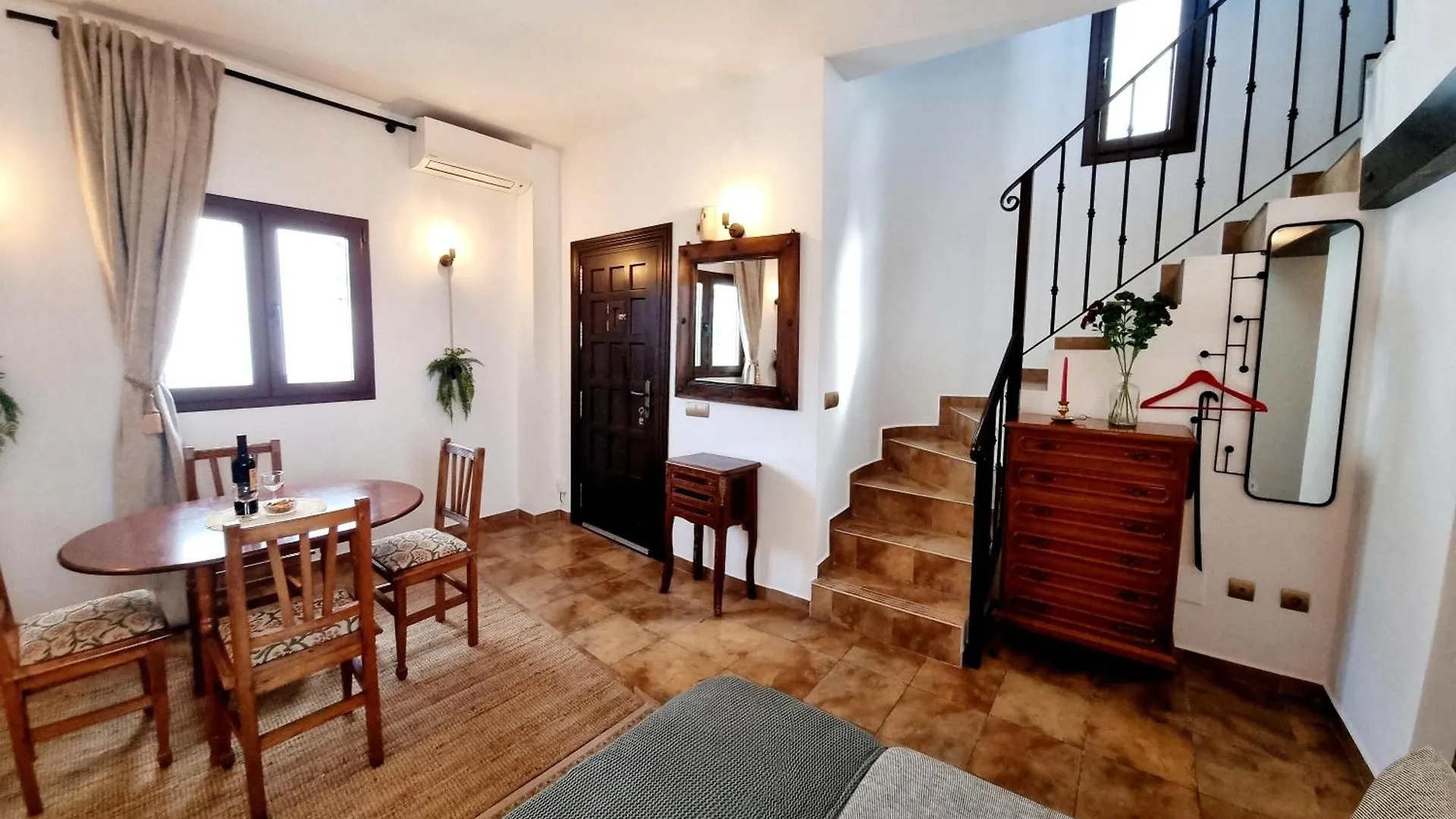 Casares Castle View Villa 0*,  Spanien